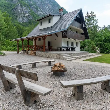 House Destina -