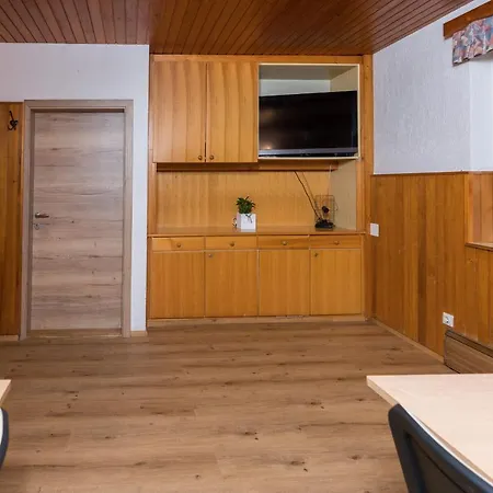 House Destina -