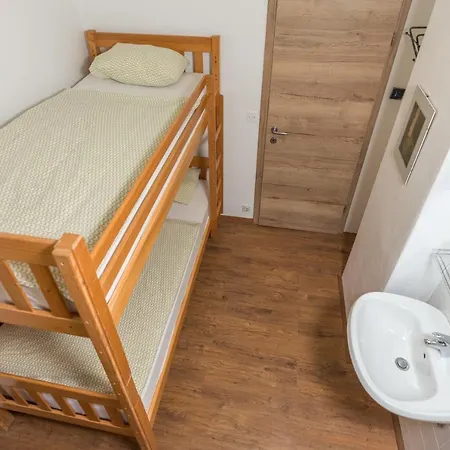 House Destina -
